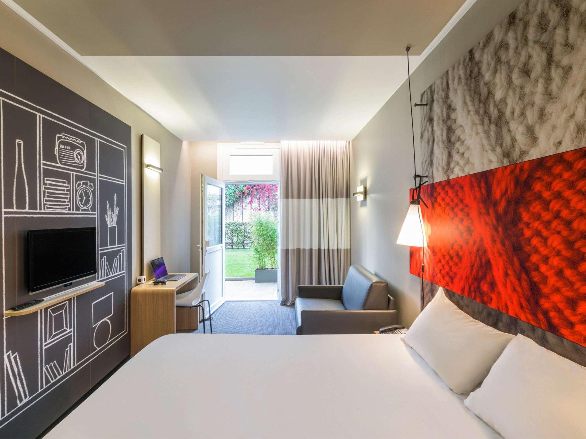 Ibis Paris Gare De Lyon Ledru Rollin Hotell Exteriör bild